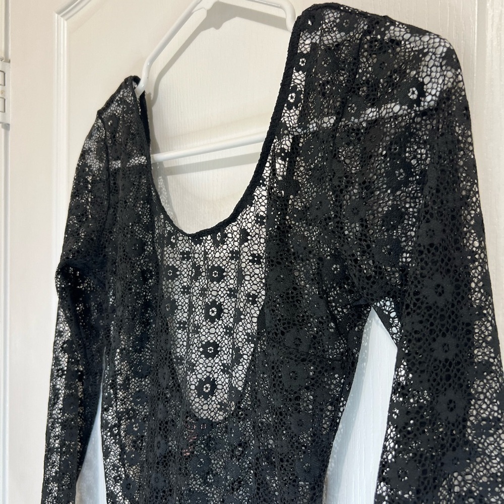 Victoria's Secret Scoop Back Black Medallion Lace
Teddy Bodysuit size M/L - Picture 13 of 14